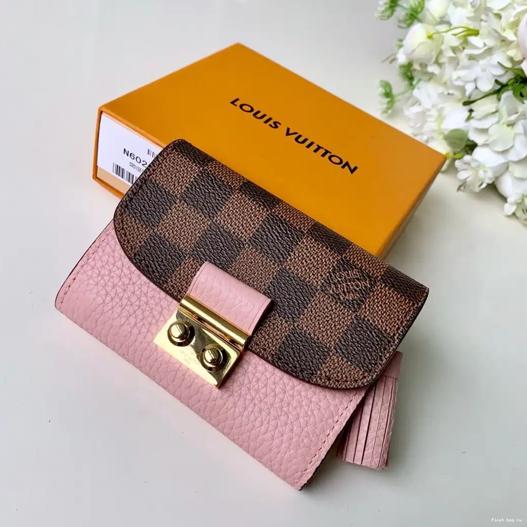 First bag ru Vuitton WALLET CROISETTE COMPACT Louis 0706